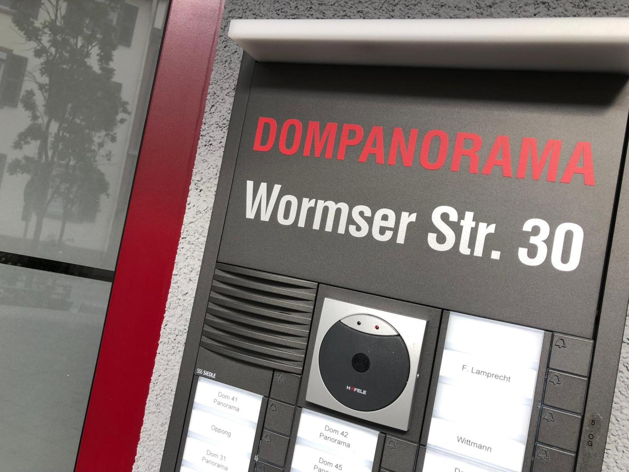 Dompanorama Der Weisse Pfau Apartment Fuer 2-4Pers Speyer Exterior foto
